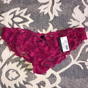 Lacy stretchy panties XL
